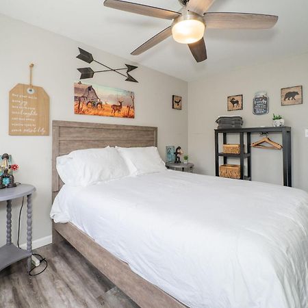 Welcoming Barn, 2 Bedroom & 1 Bath & Parking Atlanta Dış mekan fotoğraf