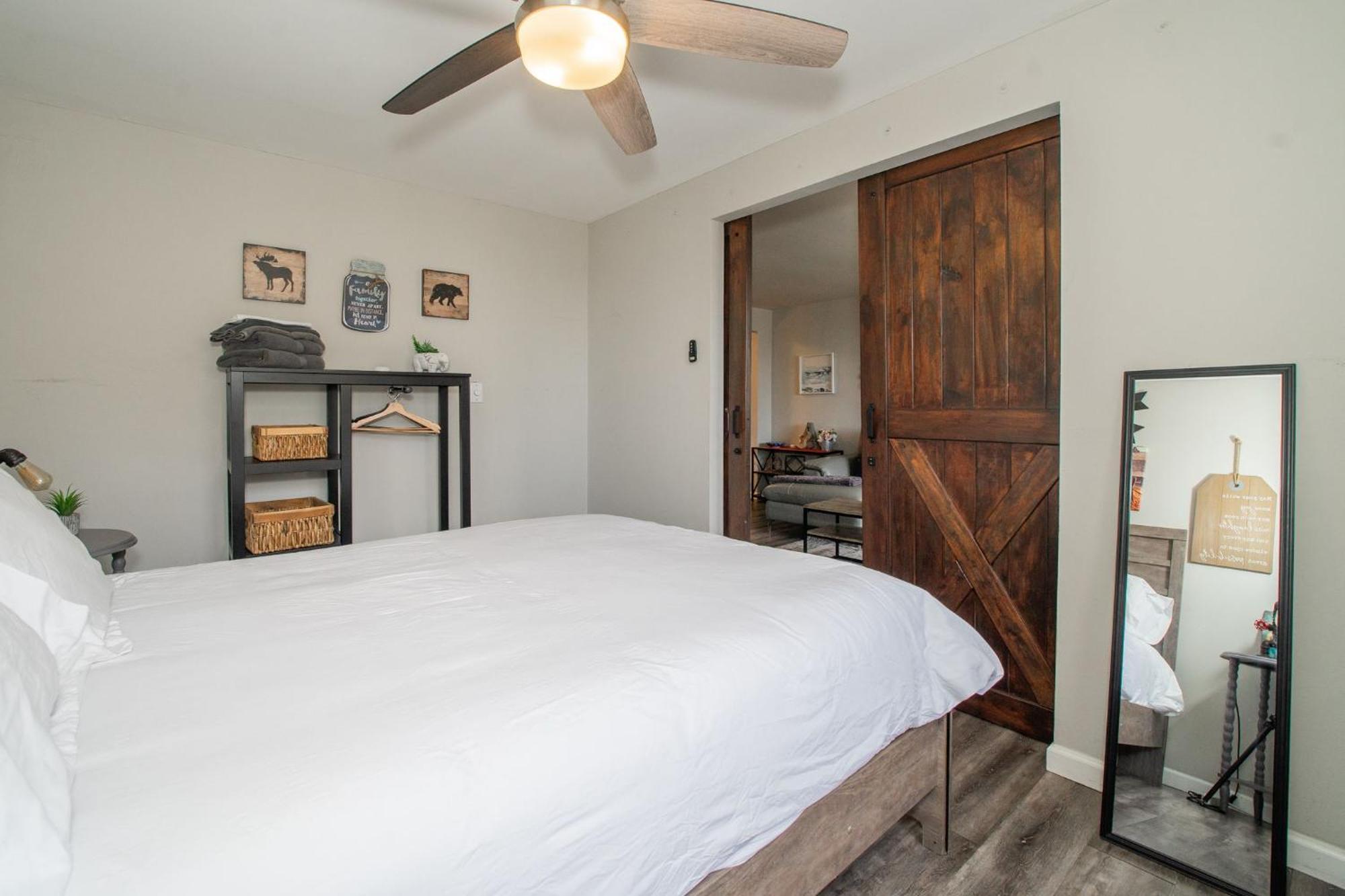 Welcoming Barn, 2 Bedroom & 1 Bath & Parking Atlanta Dış mekan fotoğraf