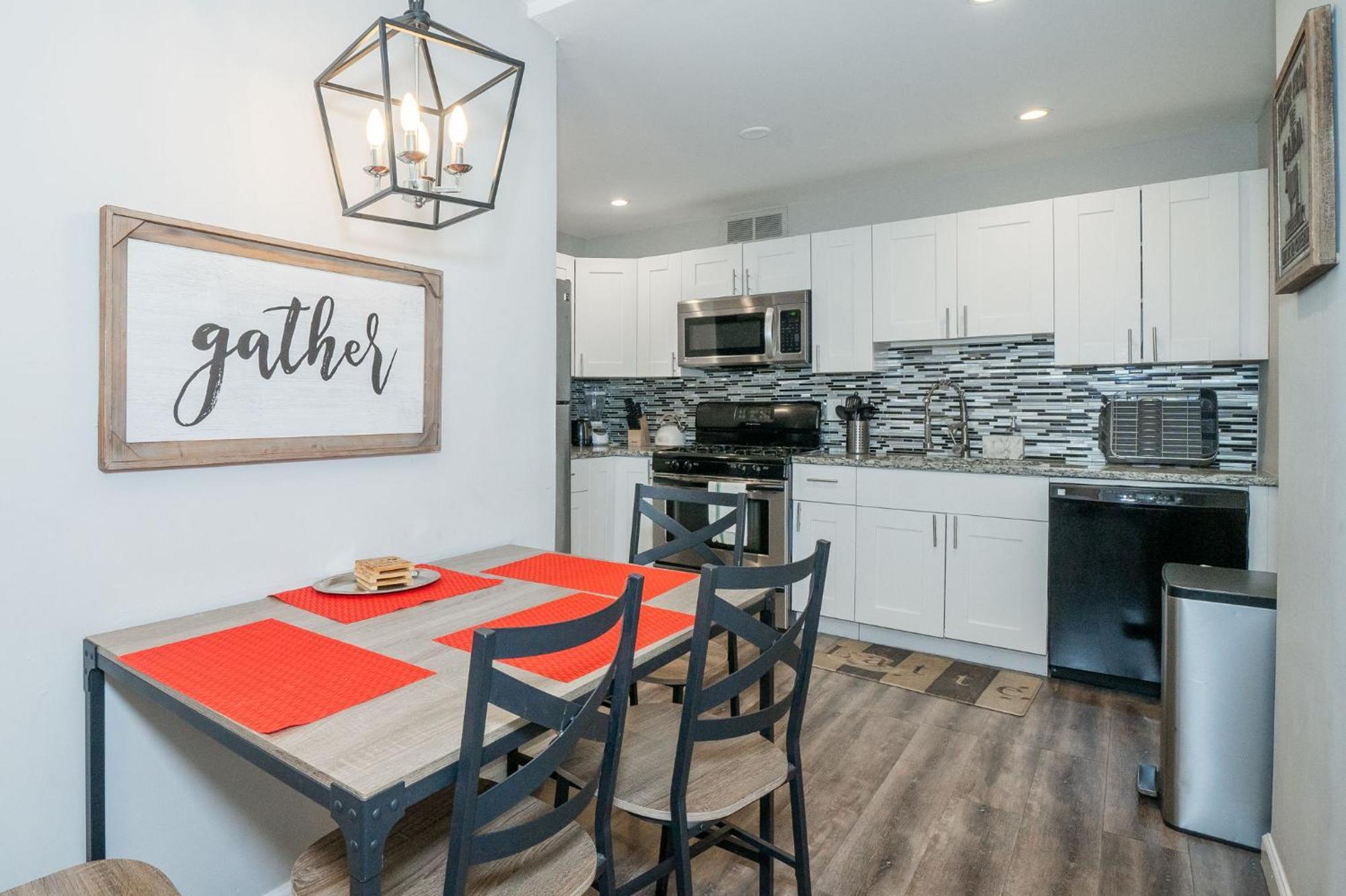 Welcoming Barn, 2 Bedroom & 1 Bath & Parking Atlanta Dış mekan fotoğraf